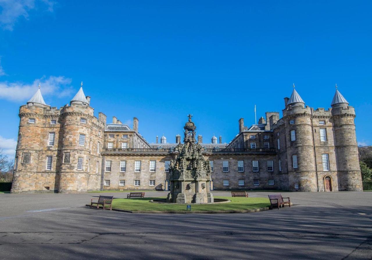 Lovely 3 Bedroom Apartment - Free Parking Edinburgh Bagian luar foto